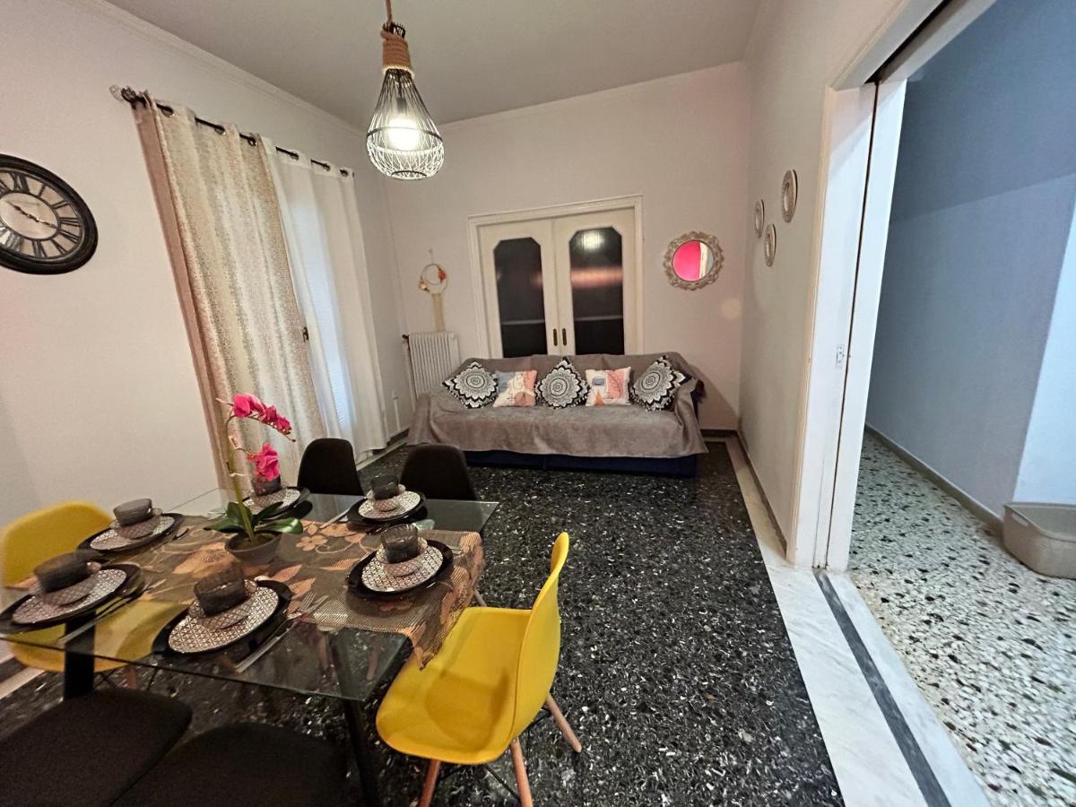 Athens 3Br Riviera Alimos Apartment ภายนอก รูปภาพ